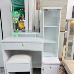 Bàn phấn trắng TL-02